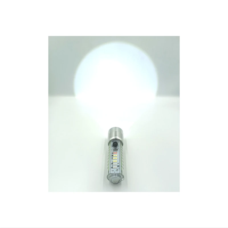 چراغ قوه دستی مدل 520A دارای نور UV