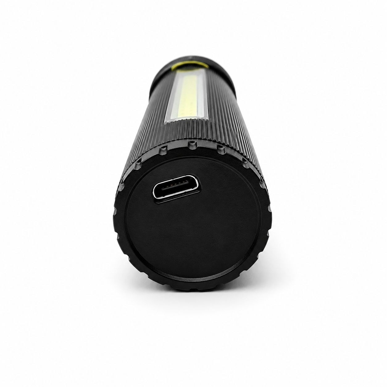 چراغ قوه شارژی LED COB مدل چندکاره نور قوی با قابلیت زوم شارژ Type-C مناسب کمپینگ خودرو
