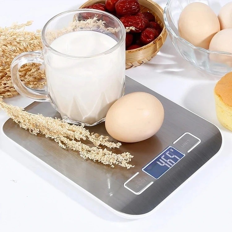 ترازو دیجیتال آشپزخانه مدل 10Kg اصلی ظرفیت 10 کیلوگرم، دقت 1 گرم، خاموشی خودکار و 4 واحد اندازهگیری