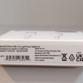 کابل شارژ اورجینال اپل USB-C به لایتنینگ با طول ۱ متر مدل MUQ93ZM/A