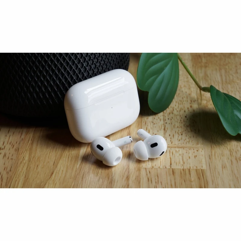 هندزفری بلوتوثی اپل ایرپاد پرو نسل دوم AirPods Pro 2 USB-C (نسخه مشابه اورجینال)