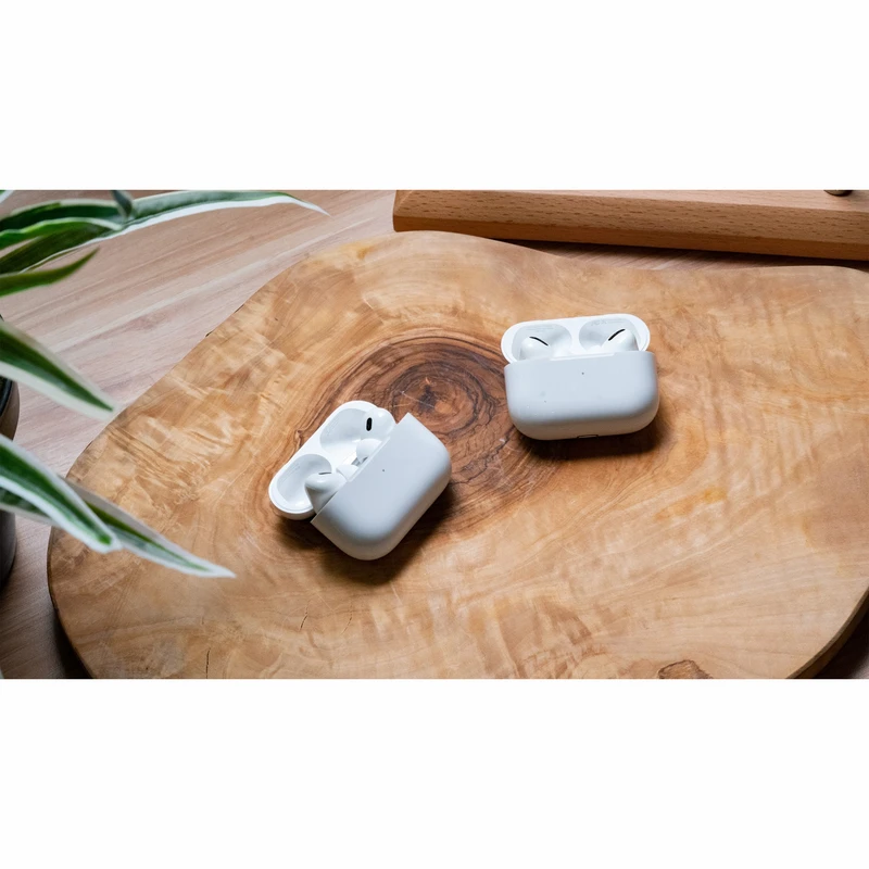 هندزفری بلوتوثی اپل ایرپاد پرو نسل دوم AirPods Pro 2 USB-C (نسخه مشابه اورجینال)